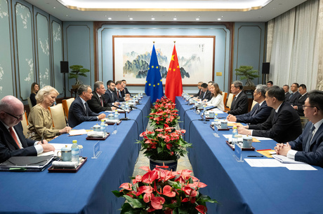 W460